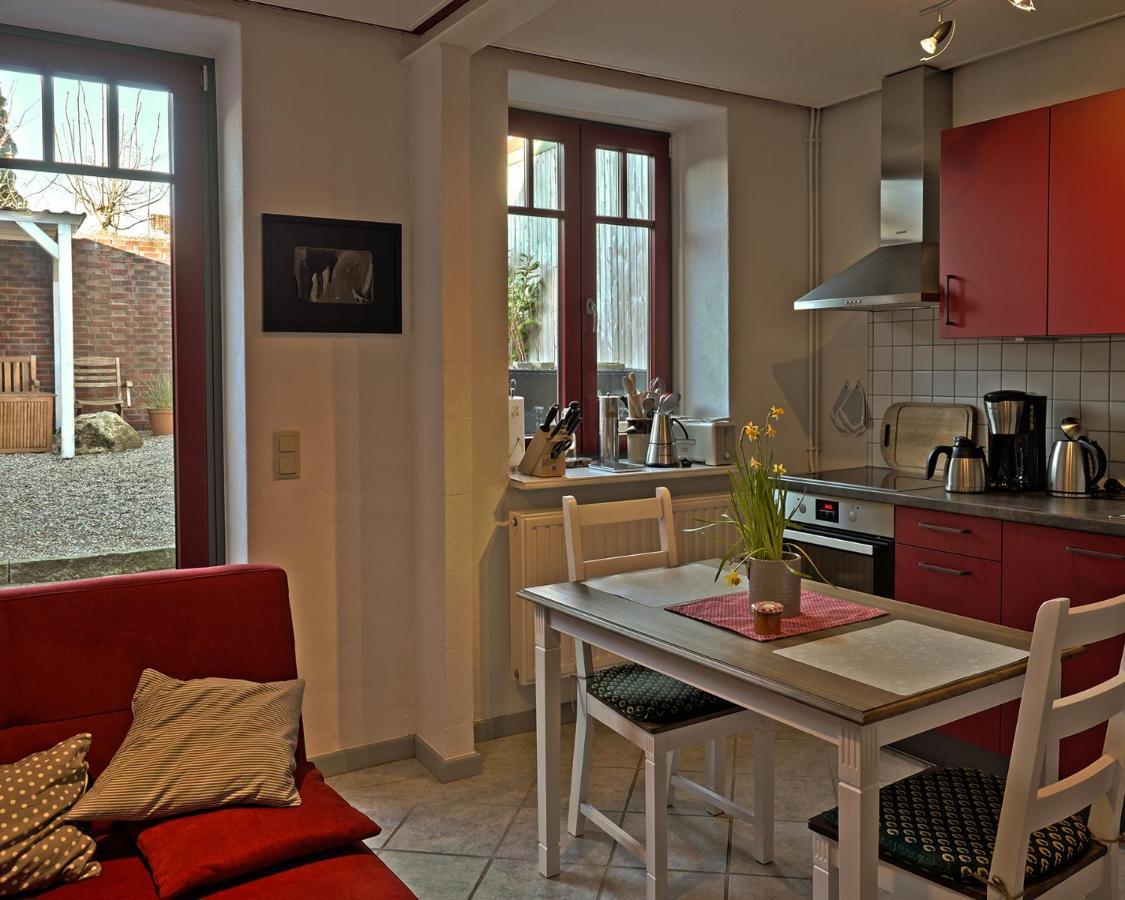 Gemuetliches Ferienhaus - Ankommen Und Wohlfuehlen Husum  Buitenkant foto
